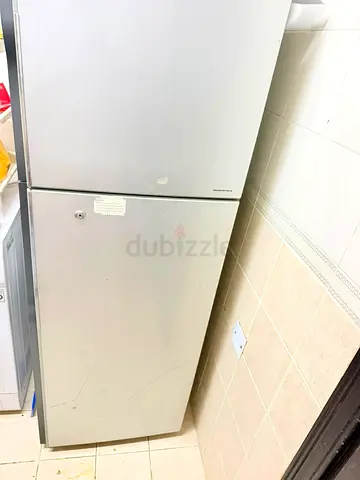 Hitachi Inverter Refrigerator – Medium Size