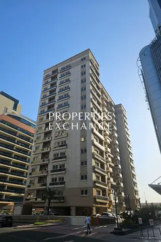 STREET VIEW | UNFURNISHED | MINS TO INTERNET CITY