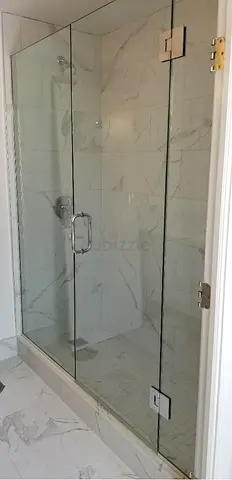 Clean & Modern Shower Glass