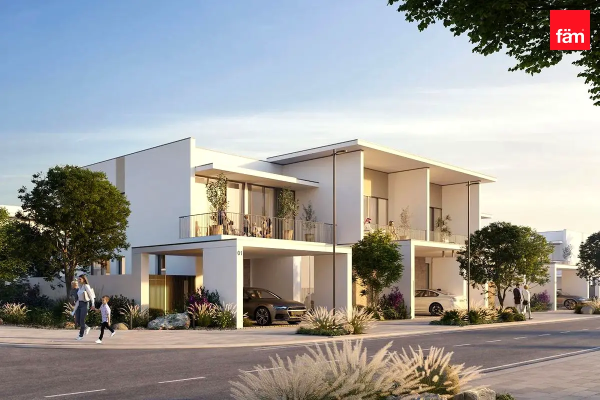 INVESTMENT UNIT | SINGLE ROW | CLOSE TO POOL