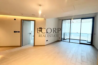 Brand New | Luxury Building | Vacant