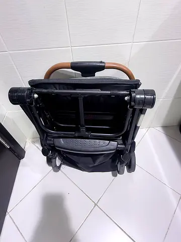 Stroller in excellent condition urgent sell