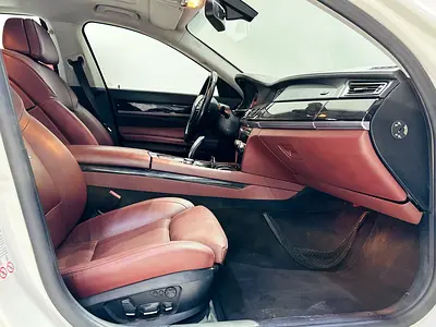 صورة مصغرة 16 لـ 2012 BMW 7-SERIES