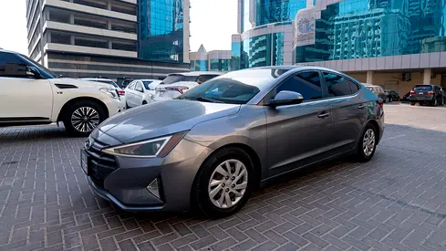 2019 Hyundai ELANTRA 照片 5