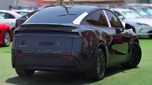 صورة 5 لـ 2025 Tesla MODEL Y