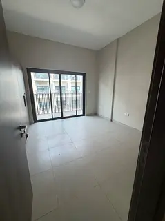 MASTER BEDROOM FOR RENT | PRIVATE BATHROOM + BALCONY | IMPZ