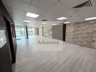 Ready-to-Move Fitted Office |4 Parking |Pantry |Praying Room
