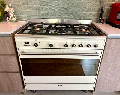 Free-standing 90cm Gas Range Cooker with Oven - Good Condition