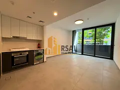 Modern 1BHK Apartment – Balcony & Premium Amenities
