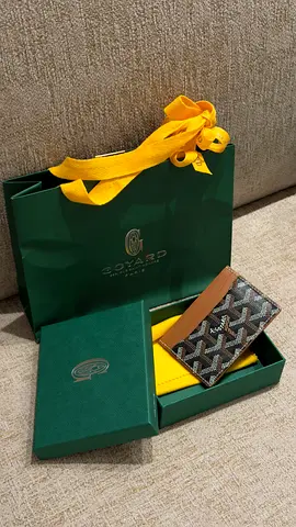 Goyard Cardholder / Small Wallet with Box and Gift Bag