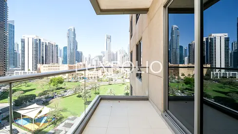 Vacant | Park View | Immaculate Condition