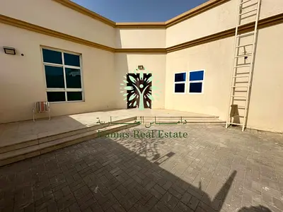 Well Maintaned | Spacious Layout | Vacant