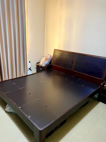 King size Bed for sale with mattress 180x200