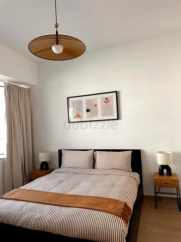 Large West Elm Piero Lamp in black