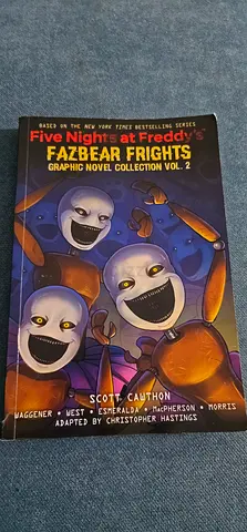 Five Nights at Freddy's: Fazbear Frights — Volume 2 (Haggeter & Scott Cawthon) Paperback