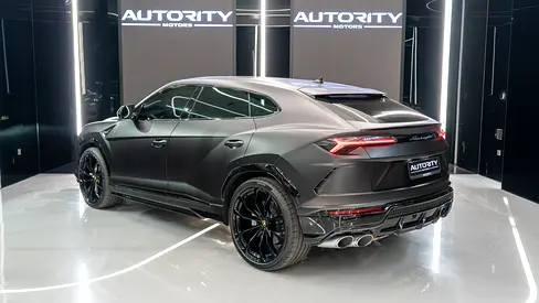 2020 Lamborghini URUS — фото 7