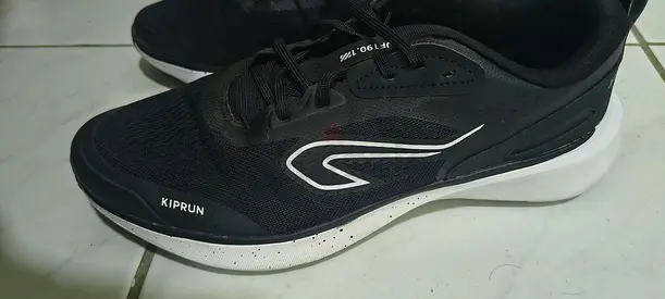 Kiprun Decathlon running men shoe Brand new 9UK/ 9.5UK