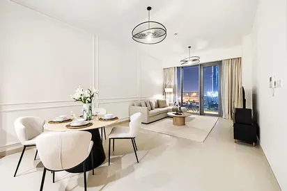 Serene 1 BR | Park & Canal View | Flexible Stay