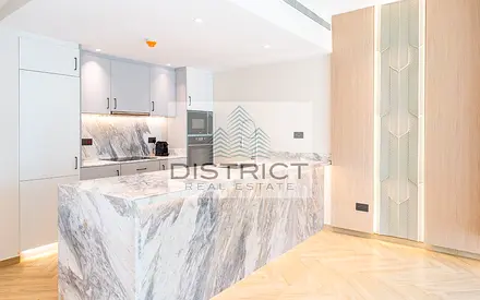 Finest renovation | Premium materials | Smart home