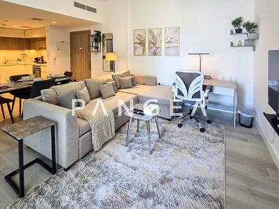 Fully Furnished I Vacant I Community View