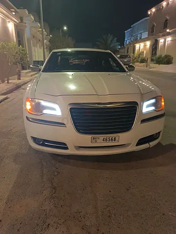 Chrysler 300 Base 2012 | American Specs | Well Maintained