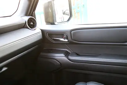 صورة 9 لـ 2026 Toyota PRADO