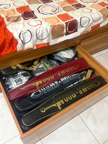 cricket bats and gloves