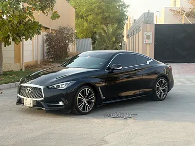 Infiniti Q60 Luxury 2018 | GCC Specs | Pristine Condition