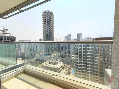 1 Month Free | 6 Cheques Payment | Next to Mall