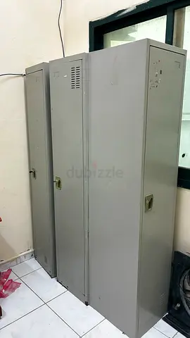 Set of 5 Grey Metal Office Lockers - Good Used Condition