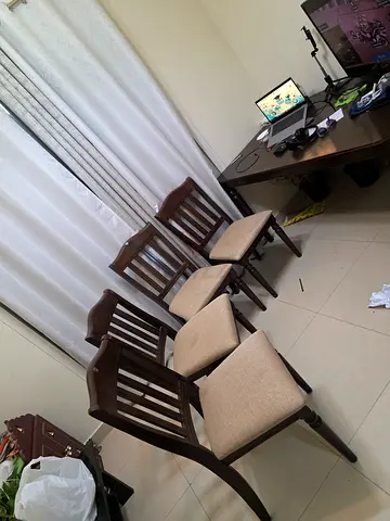 Dining table set with f6 wooden dining chairs with beige upholstered seats - good condition