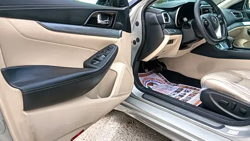 2016 Nissan MAXIMA — фото 9