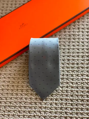 Hermes tie
