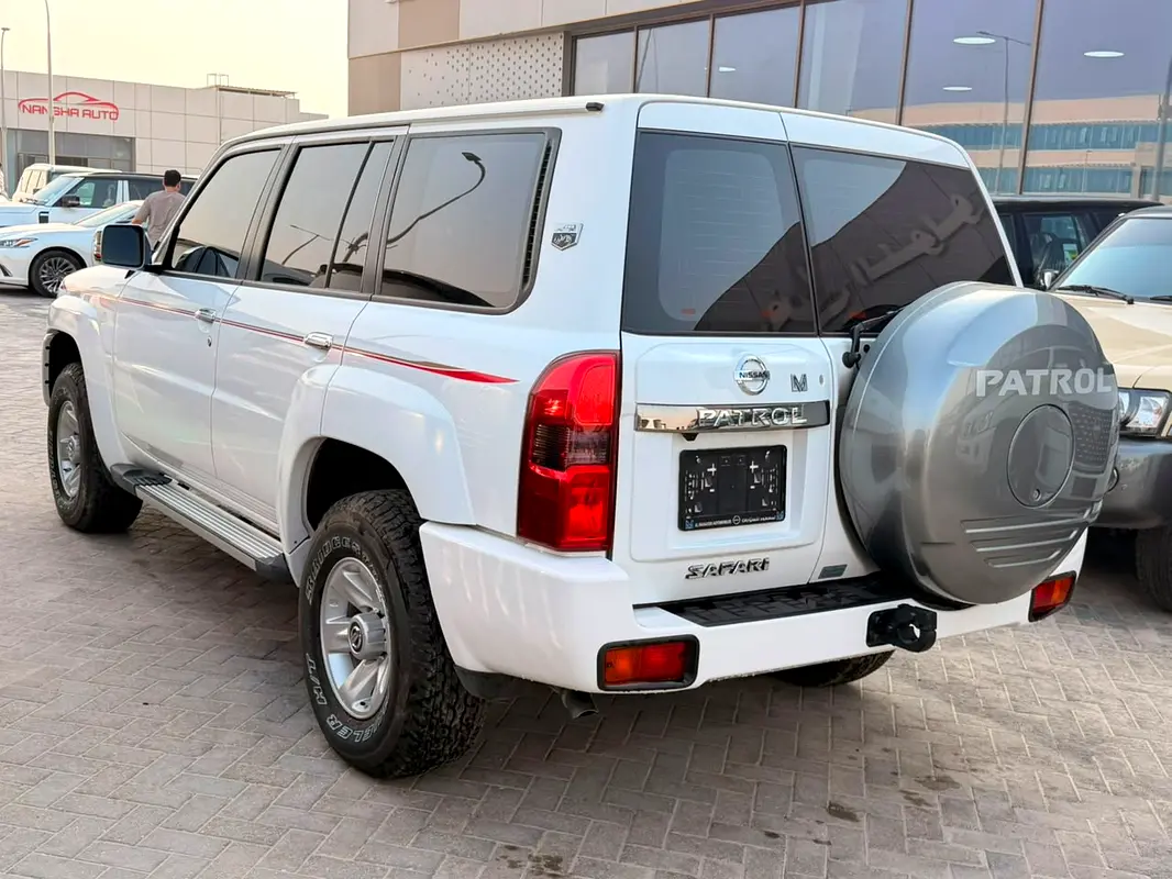 نيسان باترول سفاري 2024