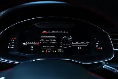 2022 AUDI RS Q8 缩略图 18