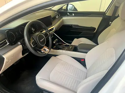 Kia K5 LX, миниатюра 8