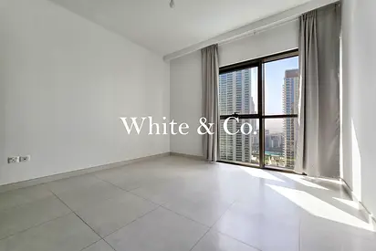 Vacant | Ready | Mid Floor | Pool View