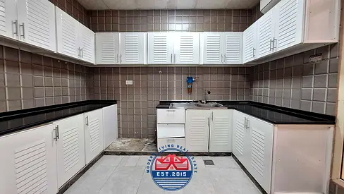 Decorated 3BR majlis hall kitchen maid room Half villa