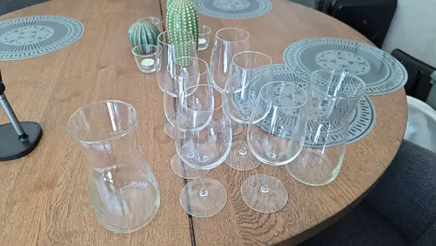 Set of clear glass wine 6 pcs