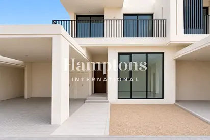 Exclusive | Single Row | First Handed Over Villa