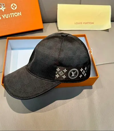 Louis vuitton baseball cap