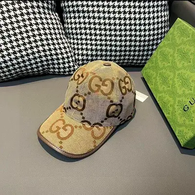 Gucci jumbo GG canvas baseball Hat