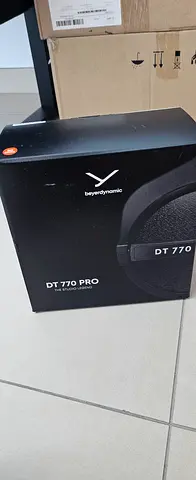 Beyerdynamic DT 770 PRO 80 Ohm Over-Ear Studio Headphones