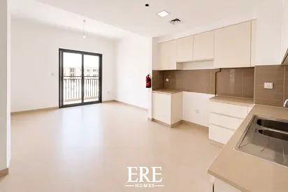 Bright | Spacious | Community View | 4 Cheques