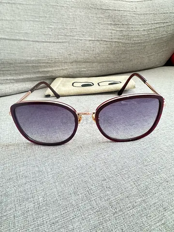 Nudge women’s sunglasses - gently used