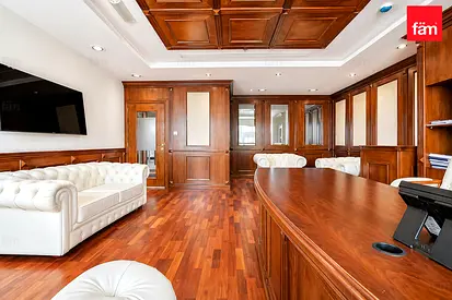 Fully Furnished | Near Metro | Community Expert