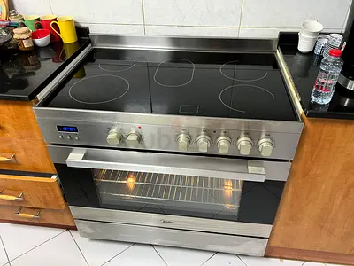 Midea 90Cm Ceramic Cooking Range 5 zoones DELIVERY + WARRANTY