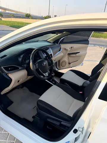 Toyota Yaris SE+, миниатюра 7