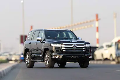 LAND CRUISER 3.5 VX 2026 - BLACK *EXPORT ONLY*