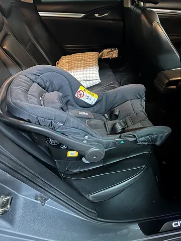 Joie Infant Car Seat in Black